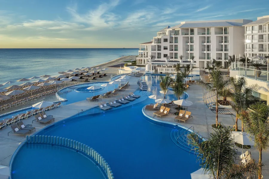 Hotel Playacar Palace