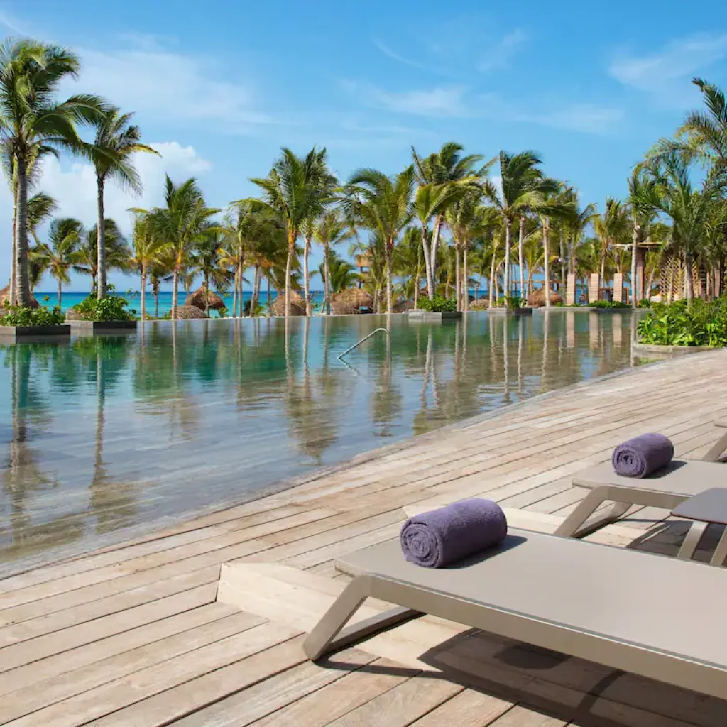 Hotel Secrets Moxché Playa del Carmen