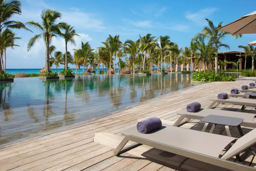 Hotel Secrets Moxché Playa del Carmen
