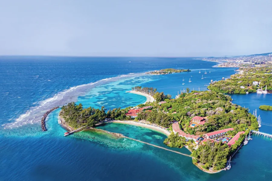 Hotel Fantasy Island Beach Resort